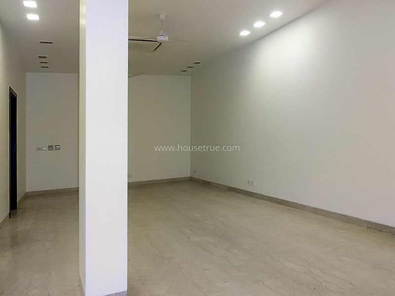 4 BHK Duplex For Rent in Vasant Vihar