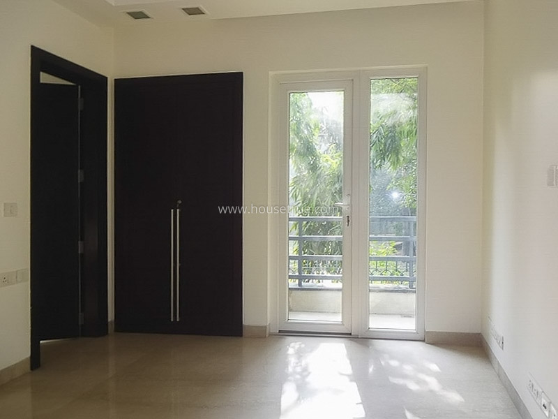 4 BHK Duplex For Rent in Vasant Vihar