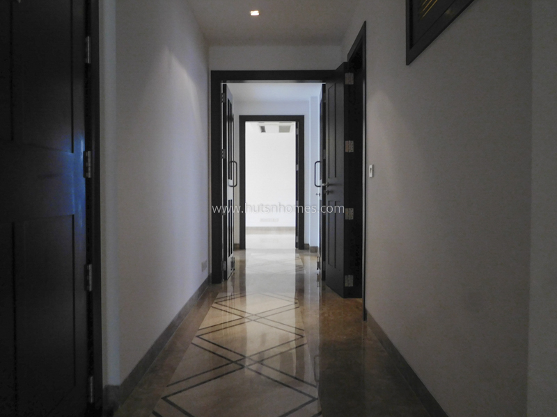4 BHK Flat For Rent in Vasant Vihar