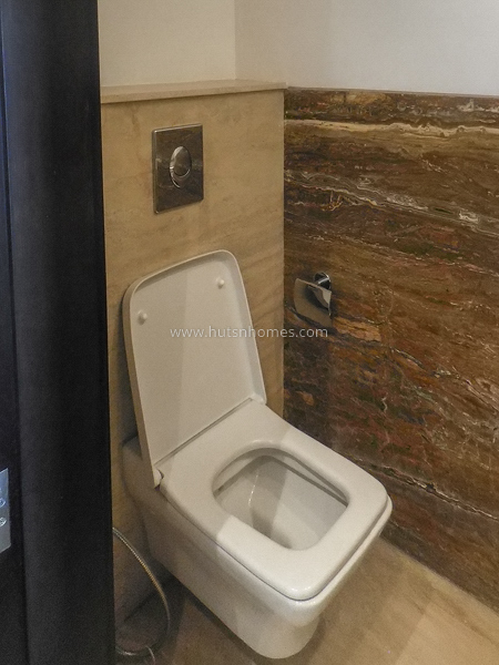 4 BHK Flat For Rent in Vasant Vihar