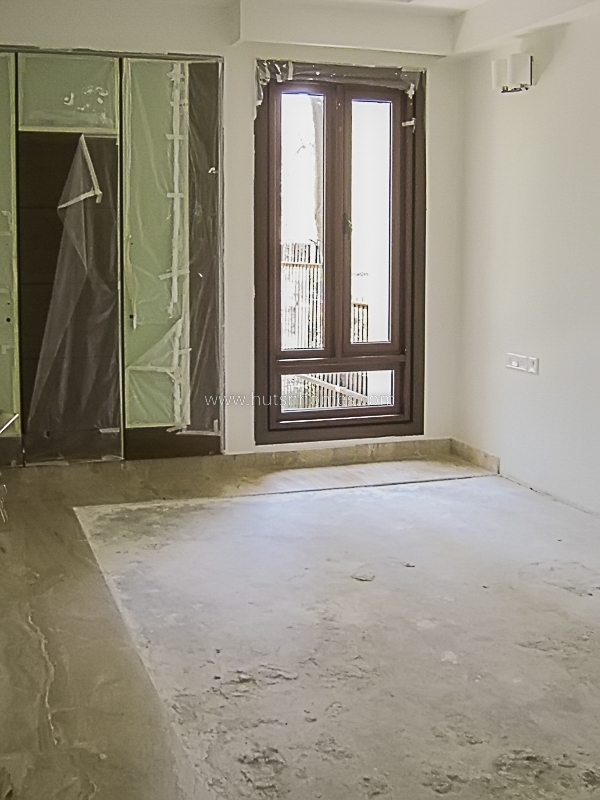 14 BHK Entire-Building For Rent in Vasant Vihar