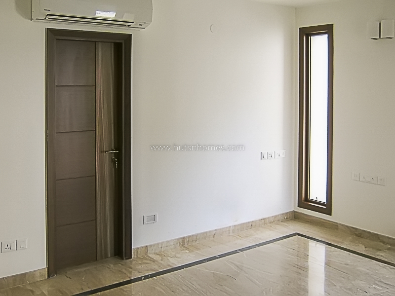 14 BHK Entire-Building For Rent in Vasant Vihar