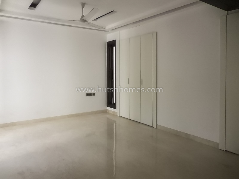 4 BHK Builder Floor For Rent in Vasant Vihar