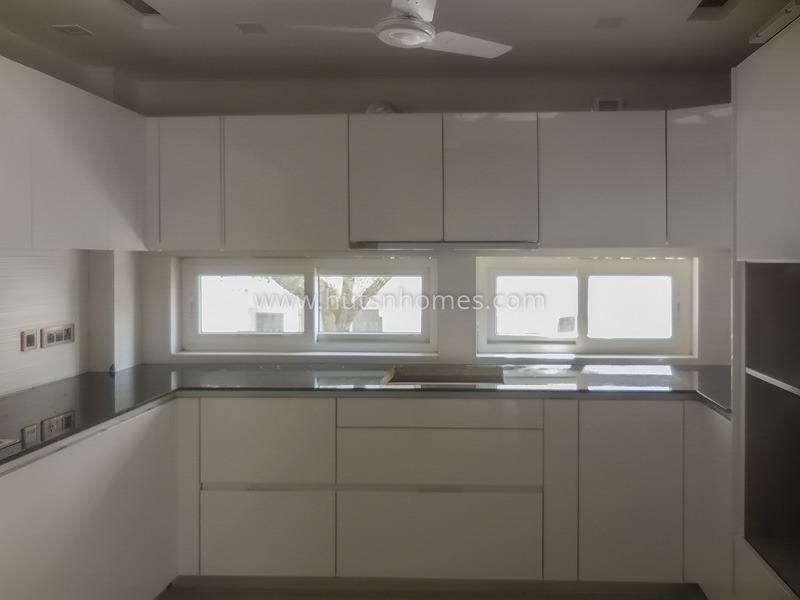 4 BHK Builder Floor For Rent in Vasant Vihar