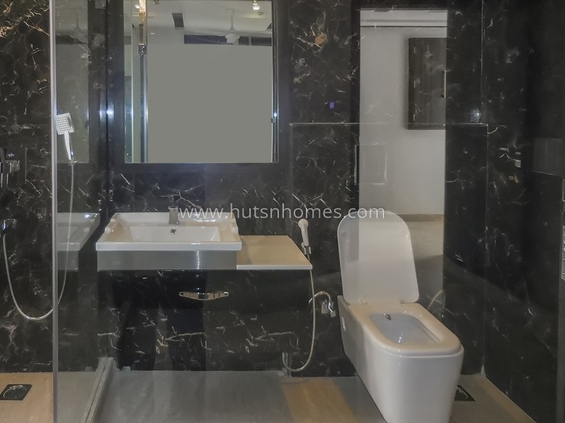 4 BHK Builder Floor For Rent in Vasant Vihar