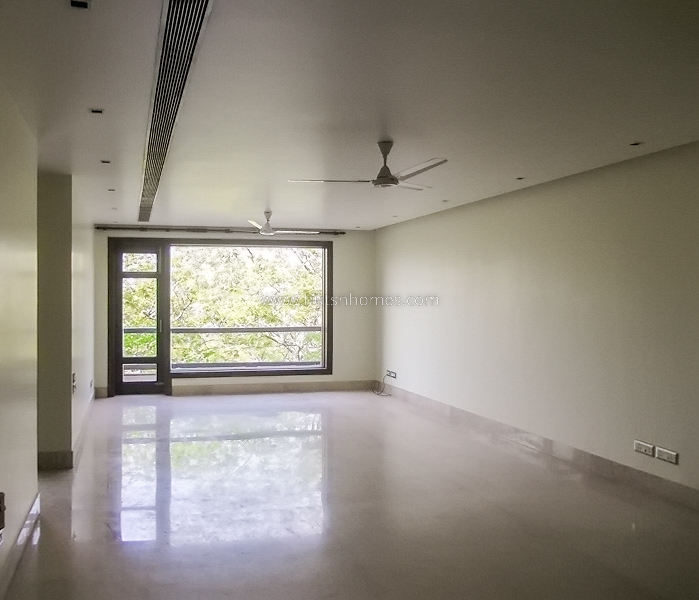 4 BHK Flat For Rent in Vasant Vihar
