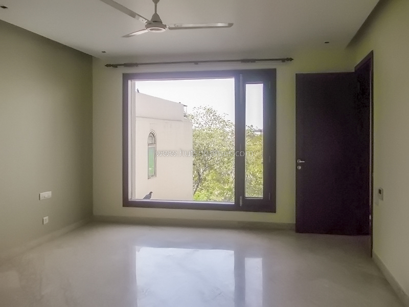 4 BHK Flat For Rent in Vasant Vihar