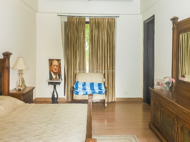 6 BHK Farm House For Rent in Chttarpur
