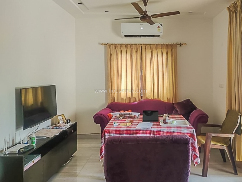 2 BHK Flat For Rent in Vasant Vihar
