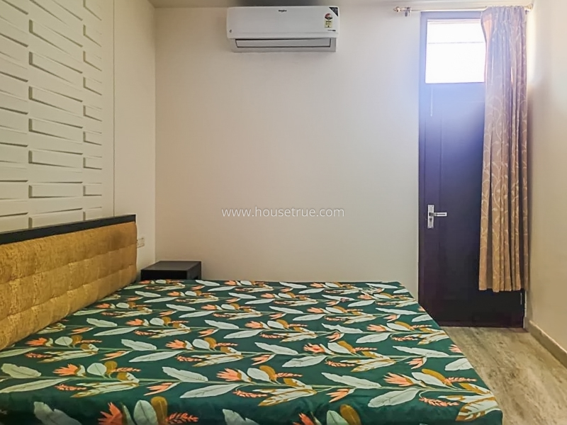 2 BHK Flat For Rent in Vasant Vihar