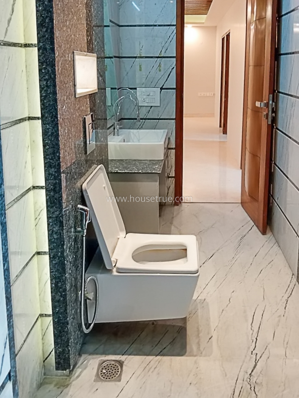 4 BHK Flat For Rent in Greater Kailash Part 1