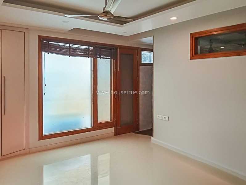 4 BHK Flat For Rent in Greater Kailash Part 1