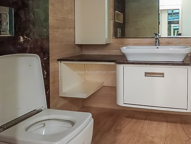 4 BHK Flat For Rent in Greater Kailash Part 1