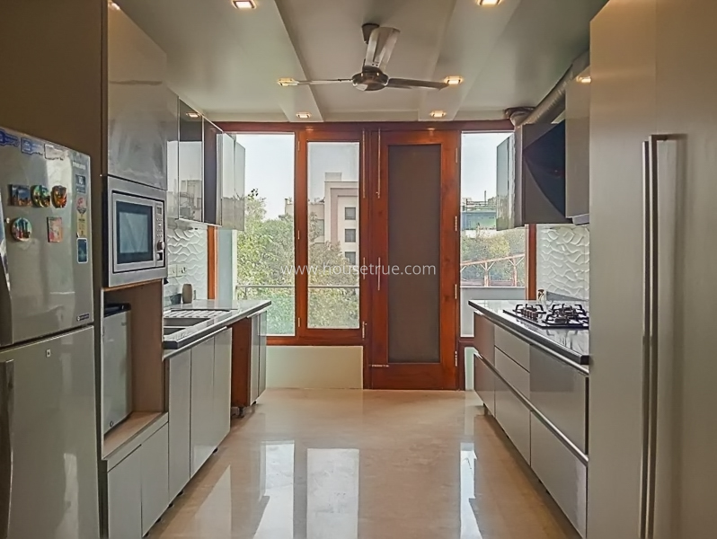 4 BHK Flat For Rent in Greater Kailash Part 1