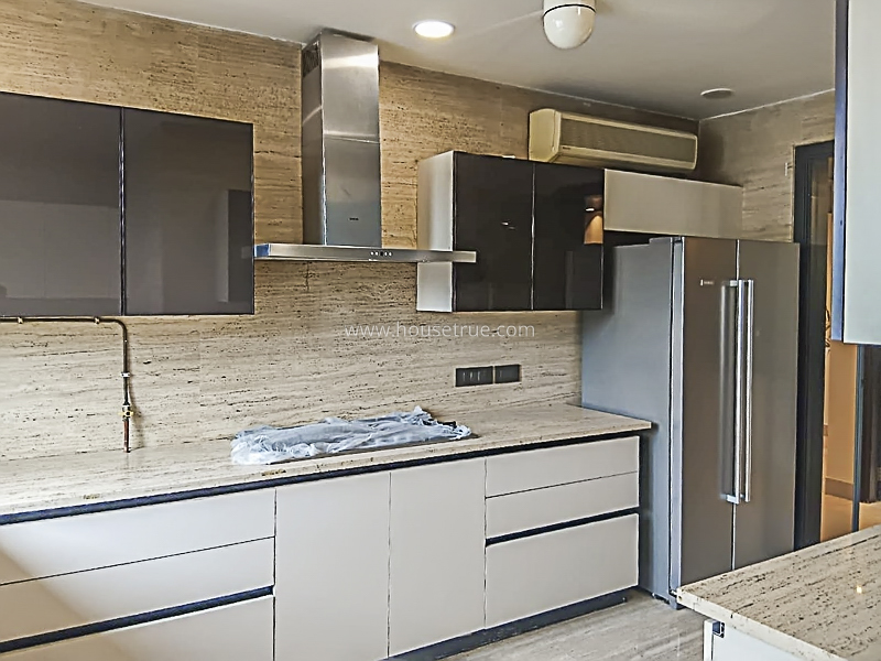 4 BHK Builder Floor For Rent in West End Colony