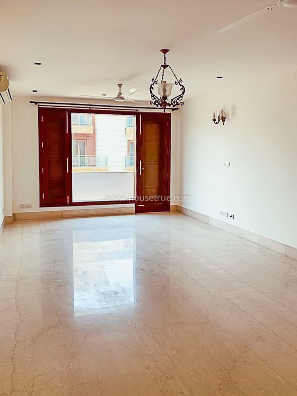 4 BHK Flat For Rent in Green Park Extension
