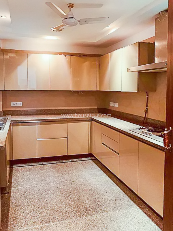 4 BHK Flat For Rent in Green Park Extension