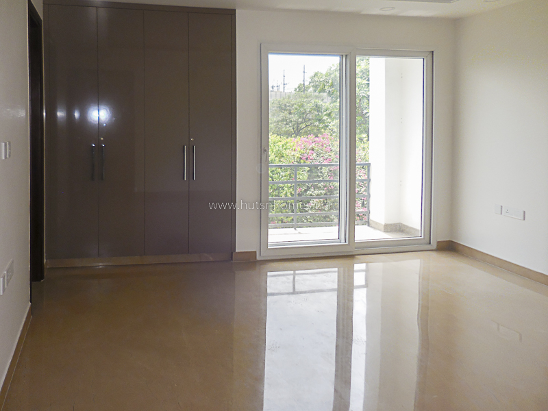 2 BHK Flat For Rent in Defence Colony