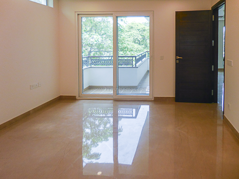 2 BHK Flat For Rent in Defence Colony
