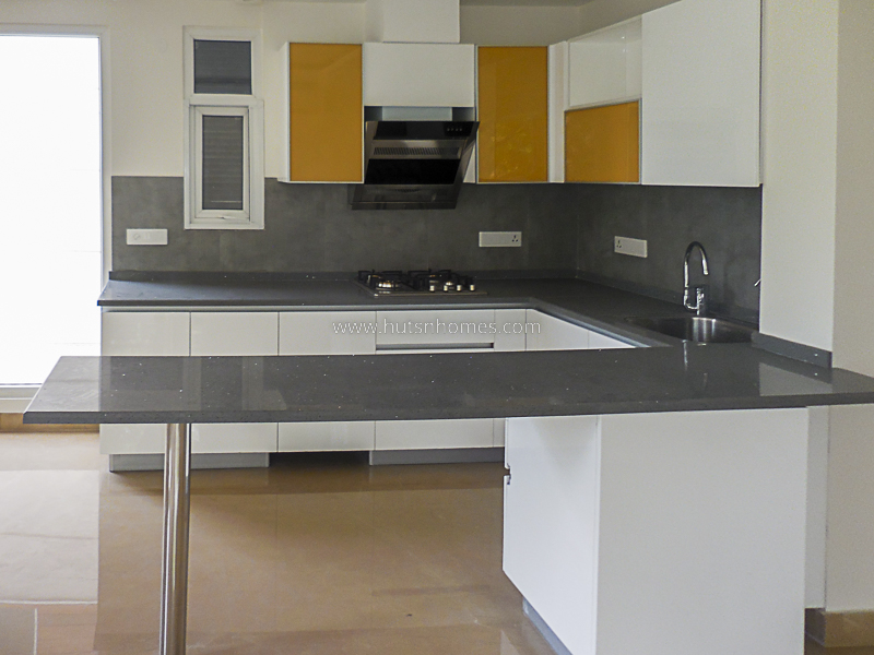 2 BHK Flat For Rent in Defence Colony