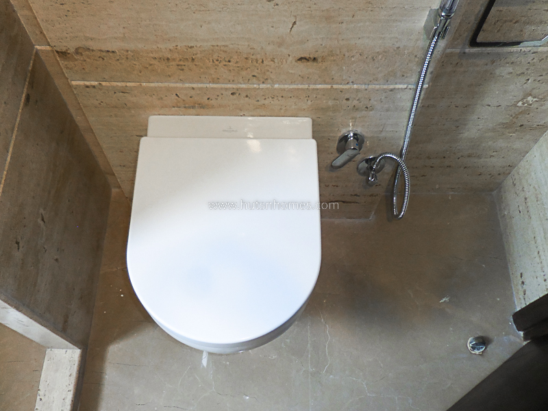 2 BHK Flat For Rent in Defence Colony