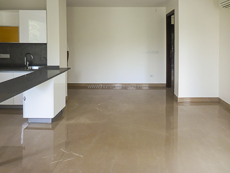 2 BHK Flat For Rent in Defence Colony