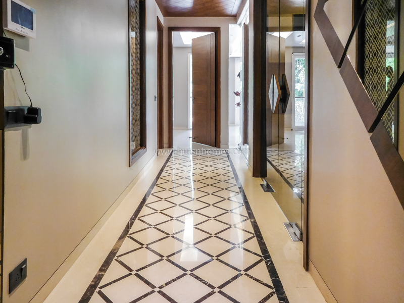 4 BHK Flat For Rent in Anand Niketan