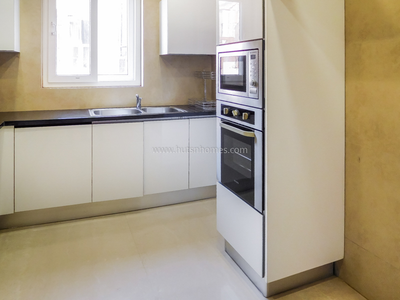 4 BHK Flat For Rent in Anand Niketan