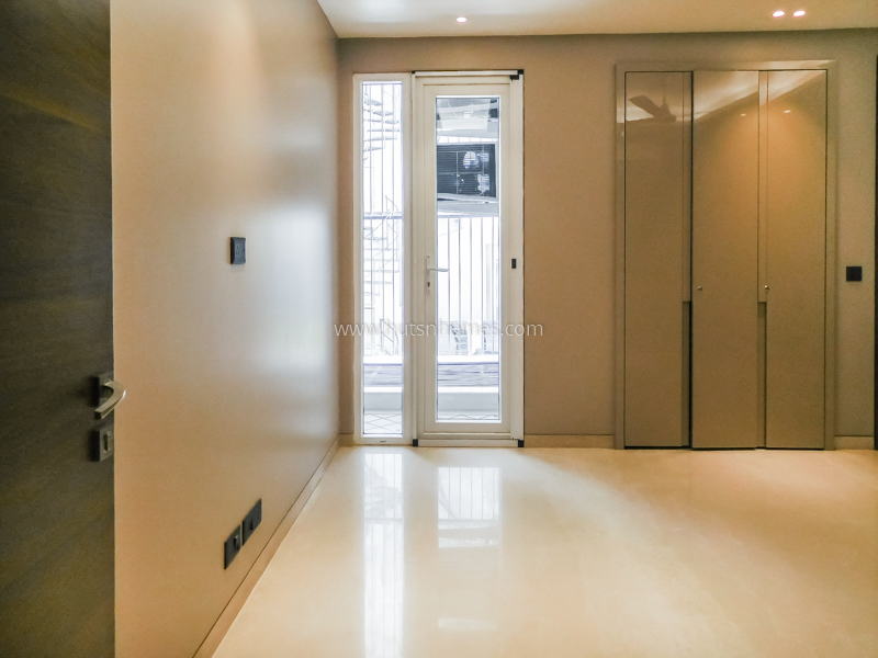 4 BHK Flat For Rent in Anand Niketan