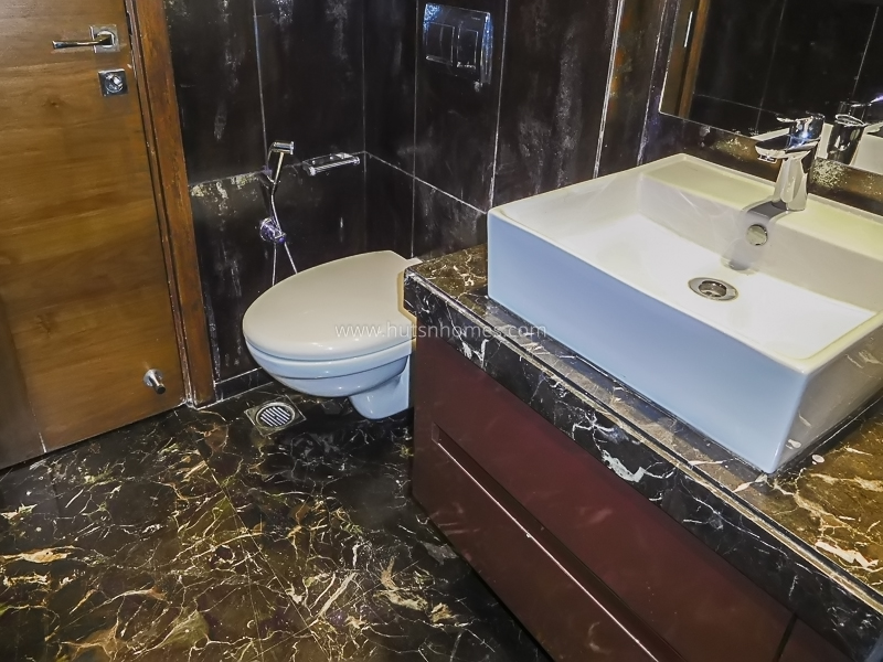 4 BHK Flat For Rent in Anand Niketan