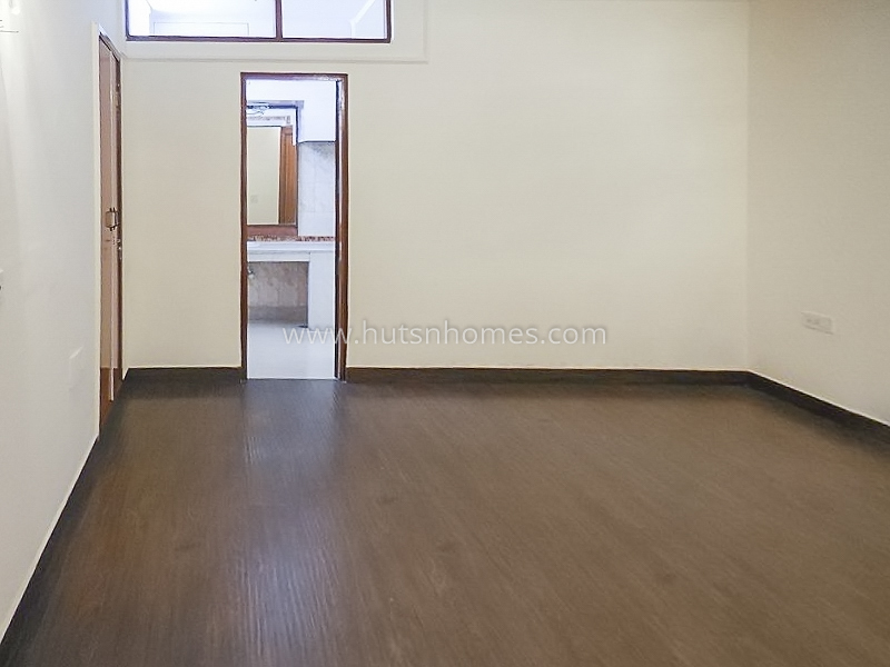 10 BHK House For Rent in New Friends Colony