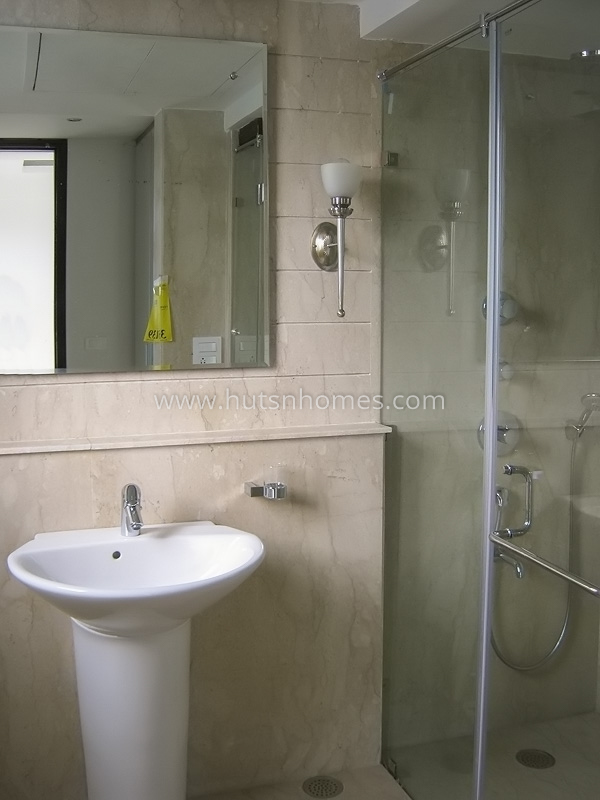 4 BHK Builder Floor For Rent in Vasant Vihar