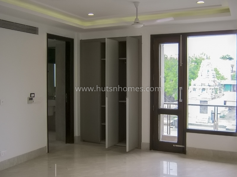 4 BHK Builder Floor For Rent in Vasant Vihar
