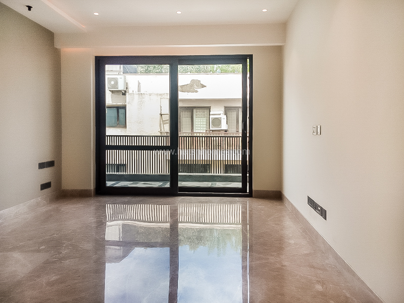 4 BHK Flat For Rent in Vasant Vihar