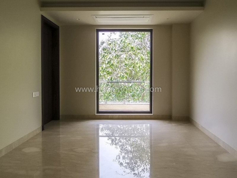 4 BHK Flat For Rent in Vasant Vihar