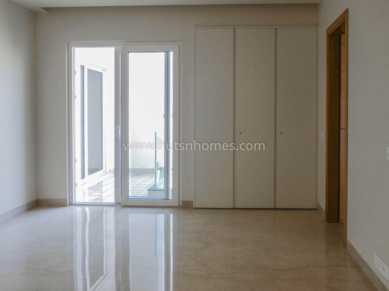 3 BHK Flat For Rent in Vasant Vihar