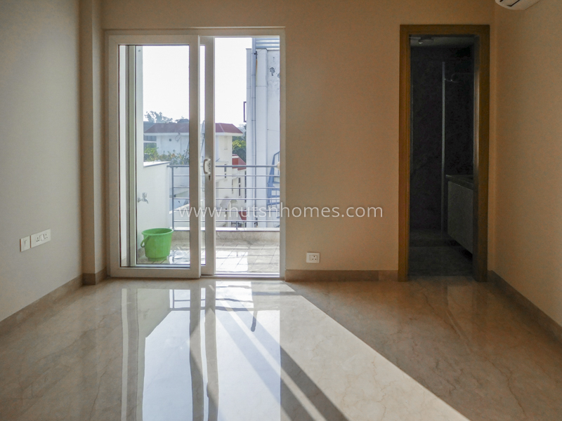 3 BHK Flat For Rent in Vasant Vihar