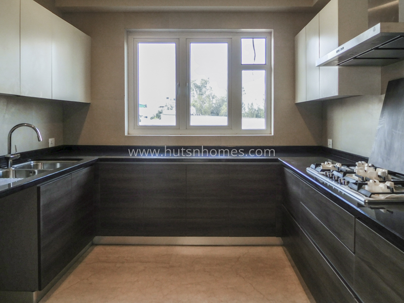 3 BHK Flat For Rent in Vasant Vihar