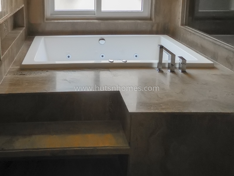 4 BHK Flat For Rent in Vasant Vihar