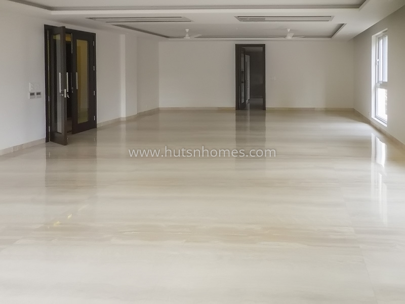 4 BHK Flat For Rent in Vasant Vihar