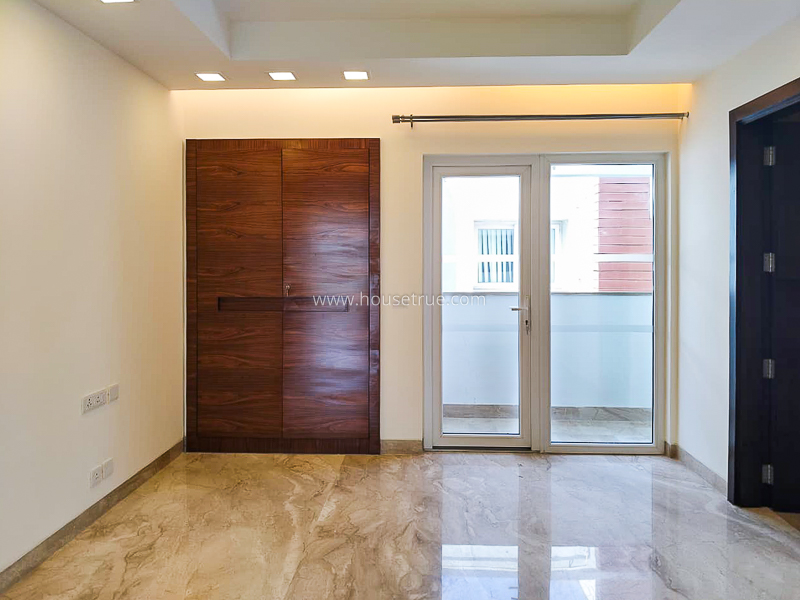 4 BHK Flat For Rent in Vasant Vihar