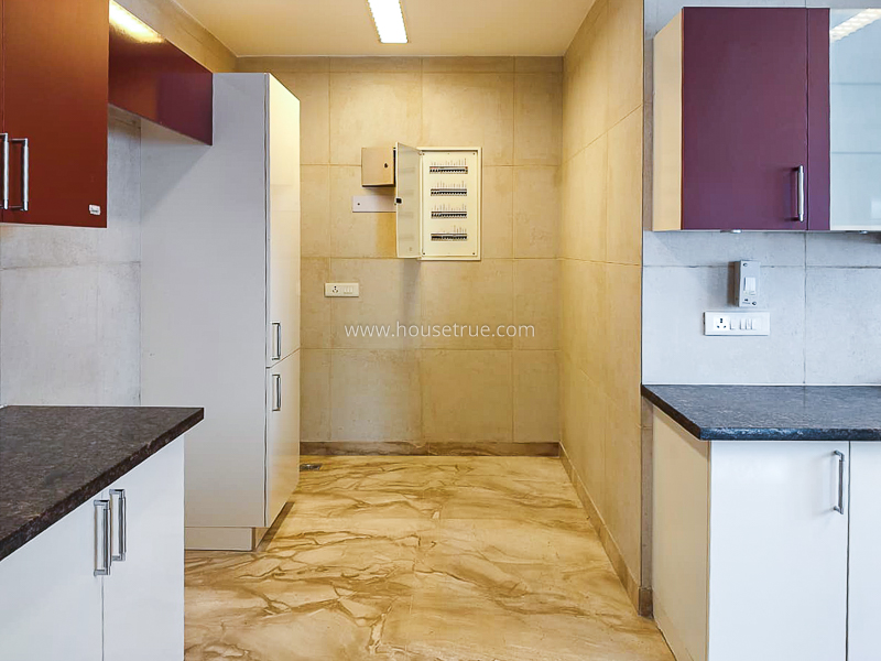 4 BHK Flat For Rent in Vasant Vihar