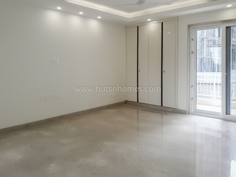 4 BHK Builder Floor For Rent in Vasant Vihar