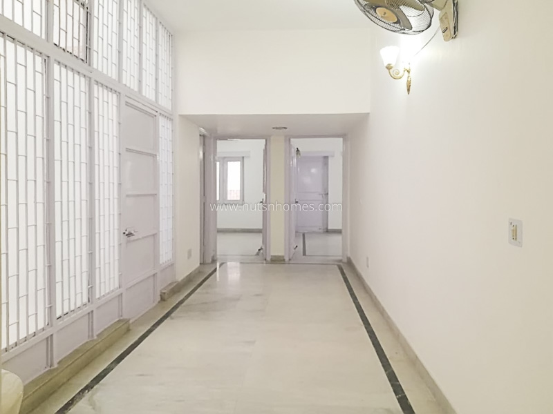 3 BHK Flat For Rent in Vasant Vihar