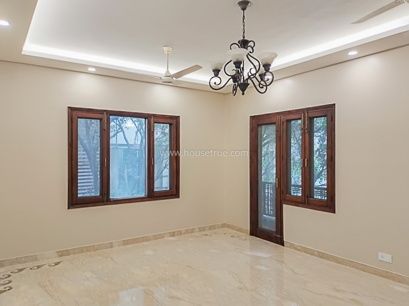 4 BHK Flat For Rent in Vasant Vihar