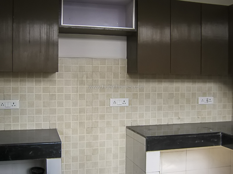 3 BHK Flat For Rent in Jangpura