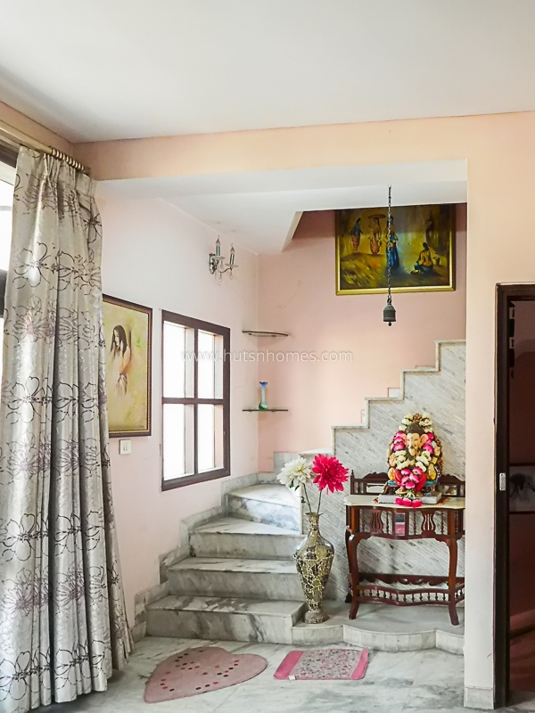 2 BHK Flat For Rent in Jangpura