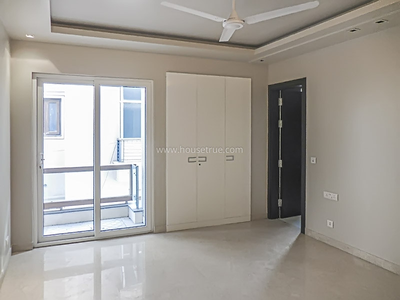 4 BHK Flat For Rent in Hauz Khas