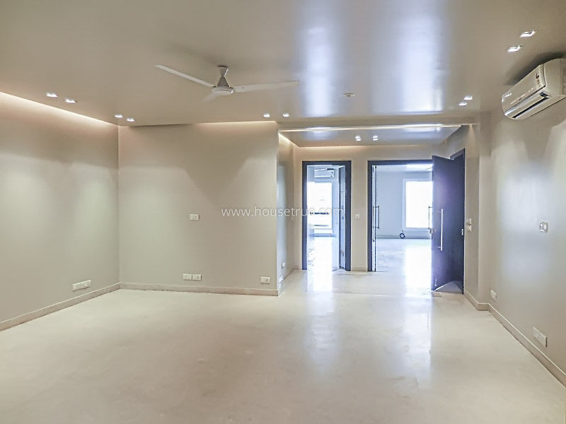 4 BHK Flat For Rent in Hauz Khas
