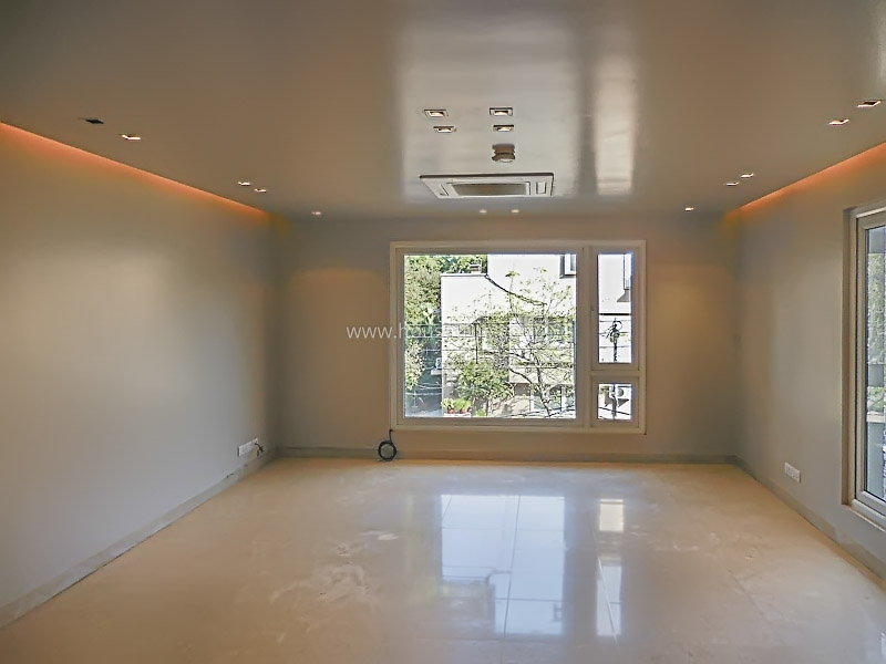 4 BHK Flat For Rent in Hauz Khas